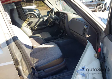 2001 Jeep Cherokee Sport из США, поврежденный, VIN 1J4FF48S21L599256